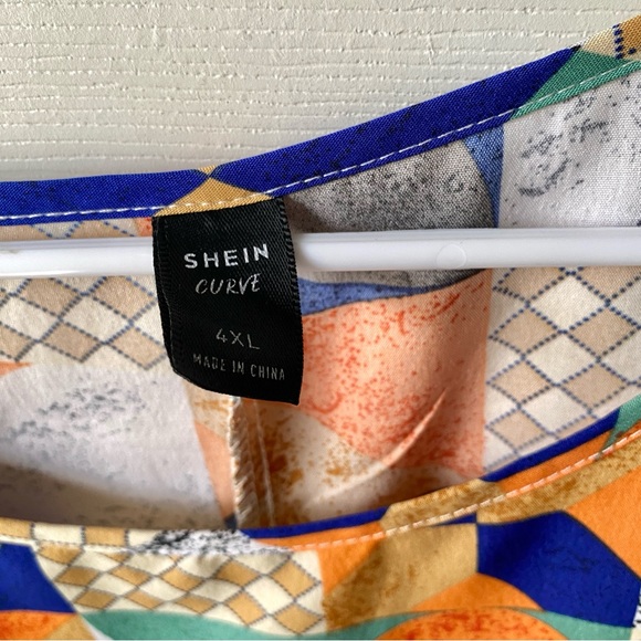 Abstract Pattern Blouse - 4XL - Picture 3 of 3